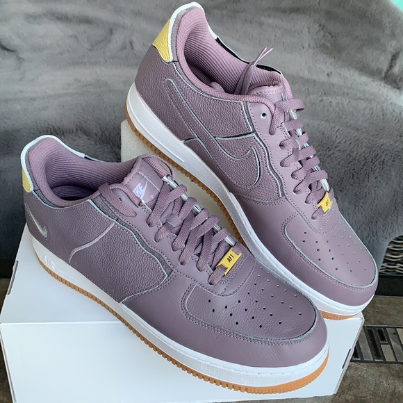 NIKE ID CUSTOM AIR FORCE 1 MENS - Picture 8 of 16